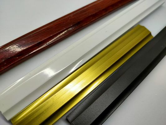 Aluminiumfenster mit georgischer Bar Matte Finish und ABS-Material für langlebige Leistung
