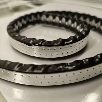 Flexibler Butylspalter für isoliertes Glas und Fenster